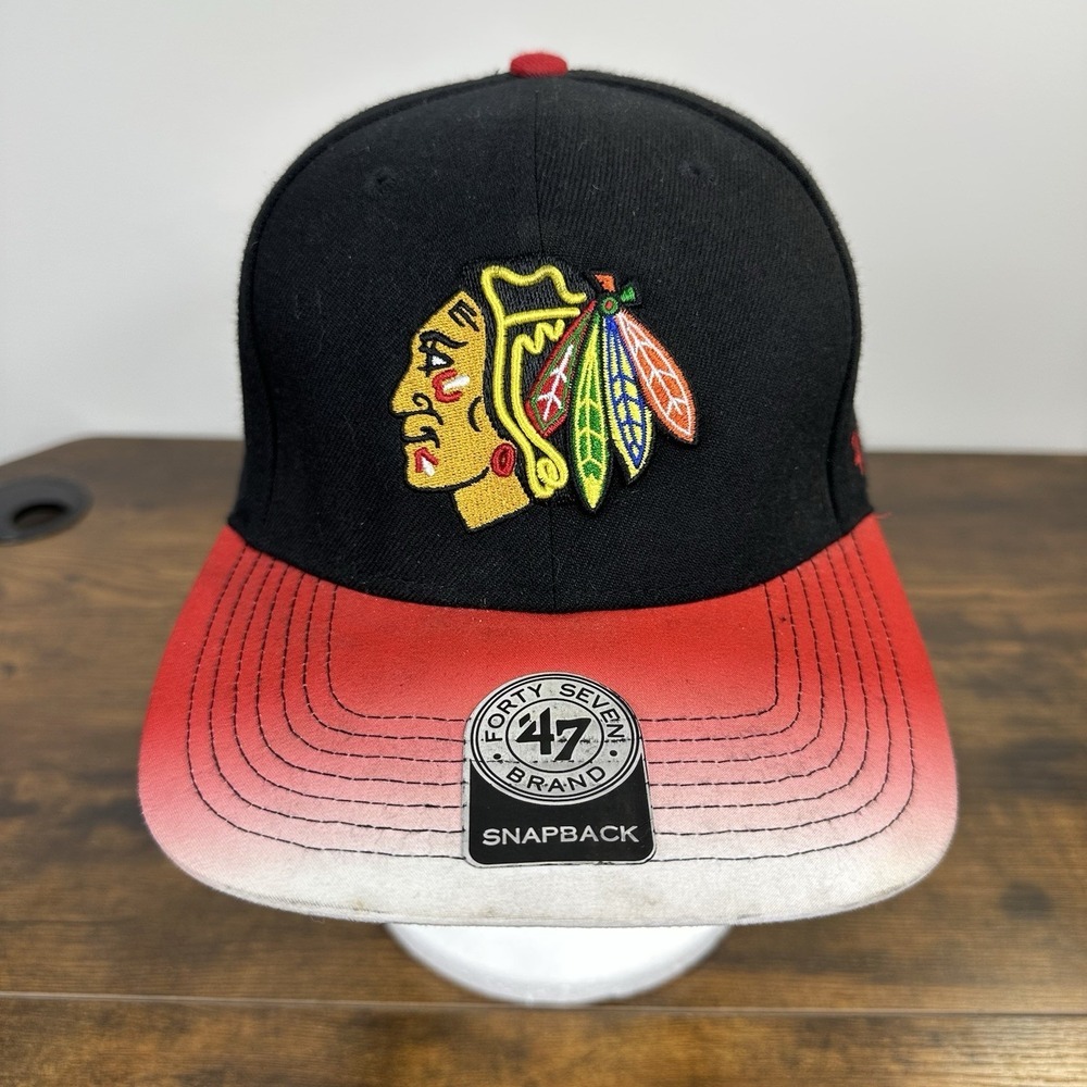 Chicago Blackhawks 47 Brand‎ Snapback Cap Ombre Red Fade Brim Adjustable NHL